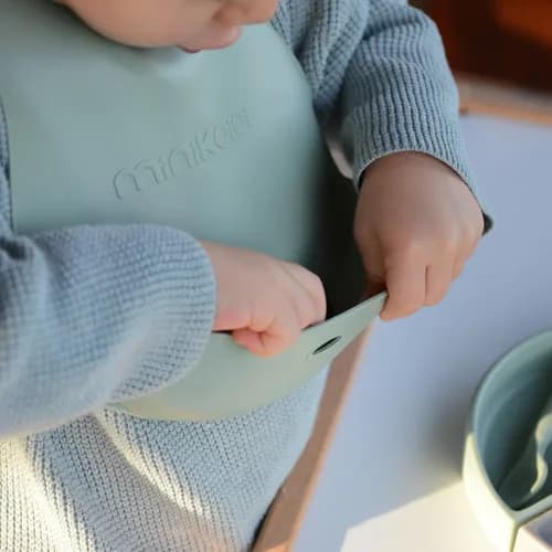 Minikoioi Flexi Bib Bavoir en Silicone 6 m+